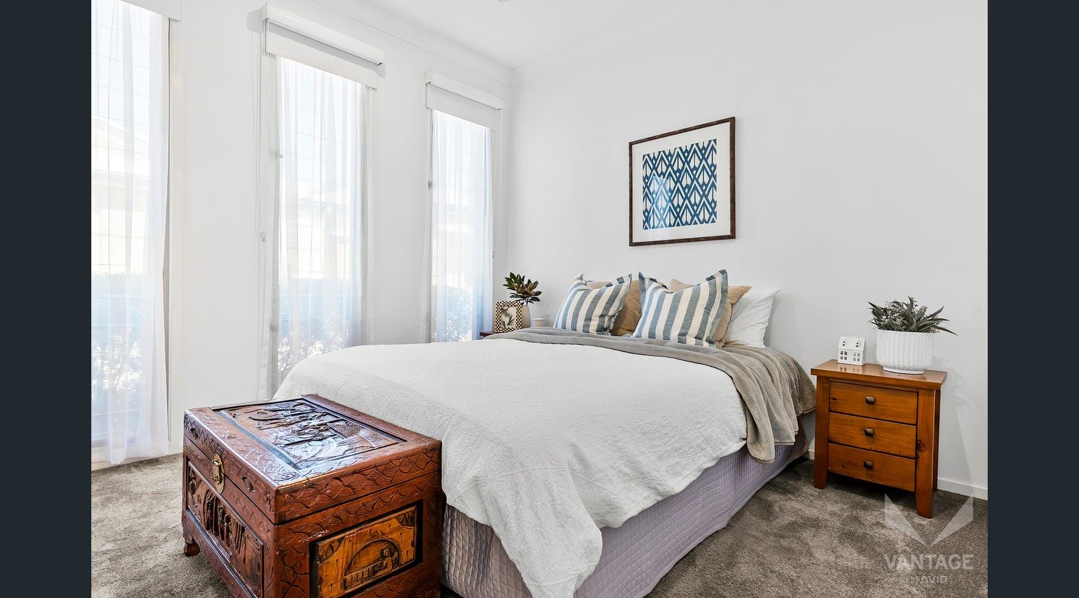 Discover Your Dream Lifestyle: Stunning 2-Bed Home in Vantage Pacific Paradise