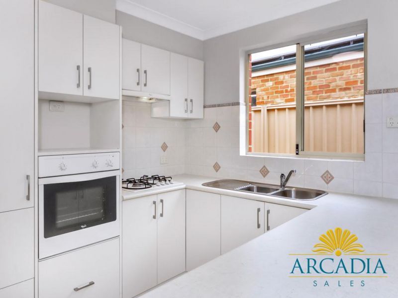 ARCADIA WATERS MANDURAH - Location - Location - Location