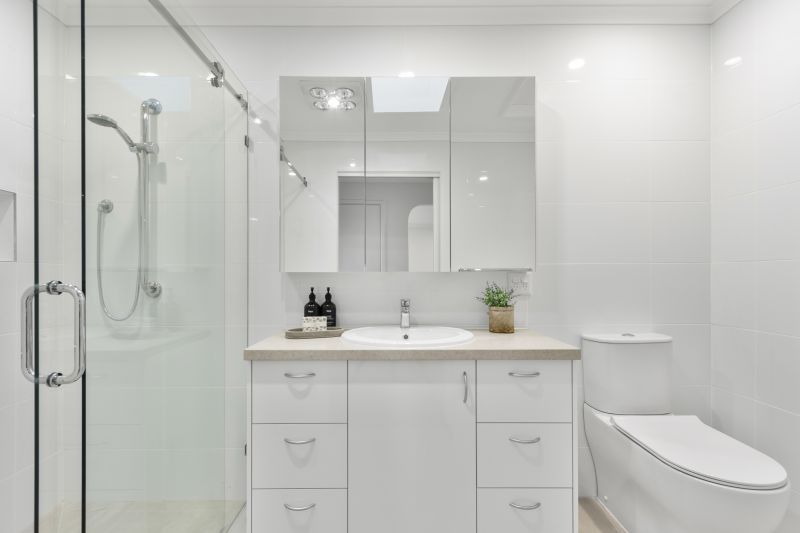 Newly refurbished 2-bed villa close to the community centre