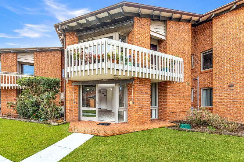 Ground Floor - Low Maintenance - One Bedroom Unit