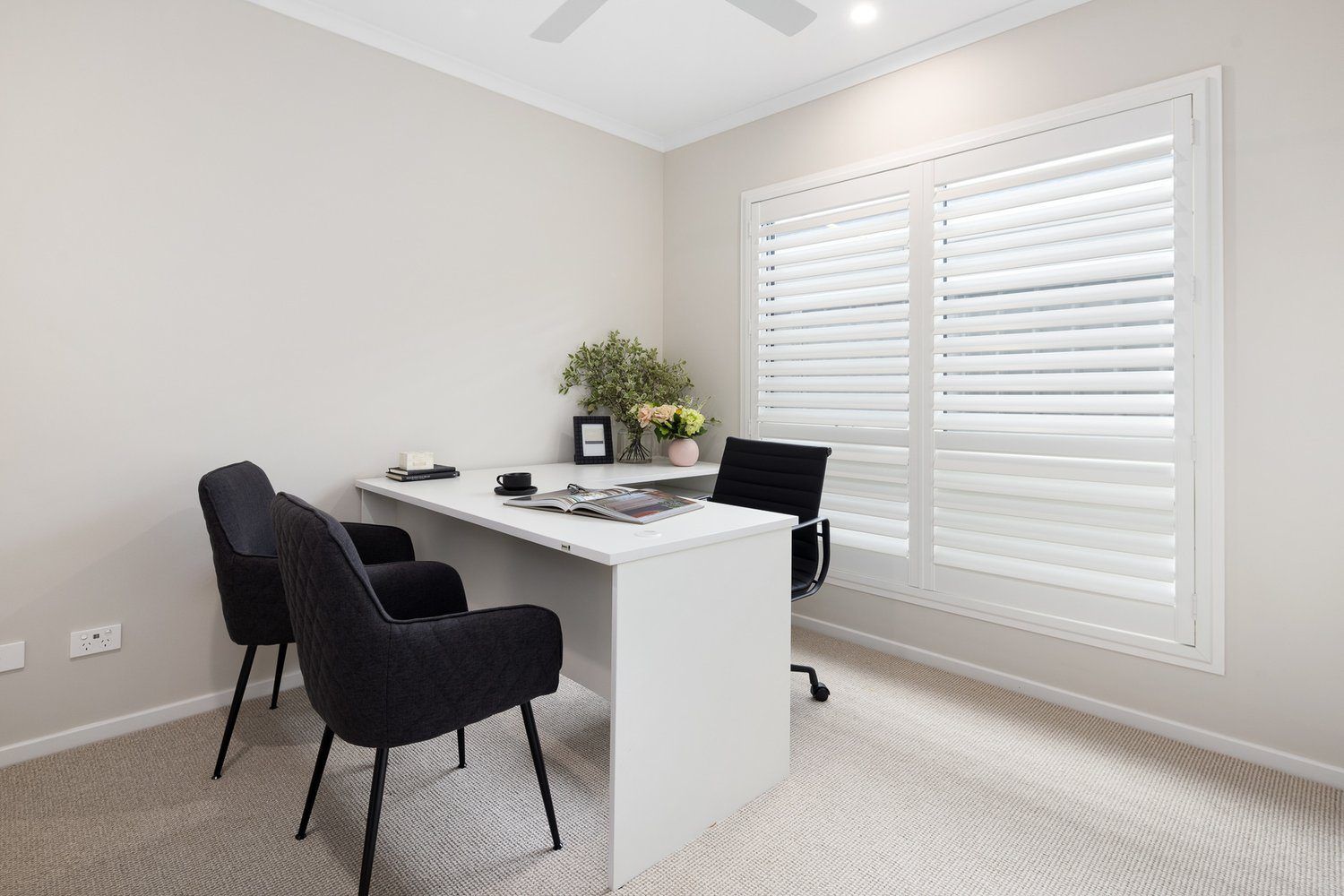 Open plan living to relax and enjoy