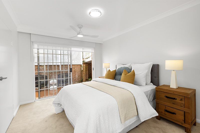 Beautifully renovated, sun-filled unit close to the main Clubhouse and amenities
