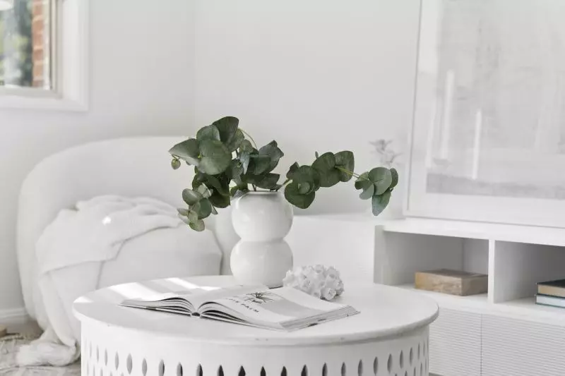 Stylish refurbished home in a tranquil settting