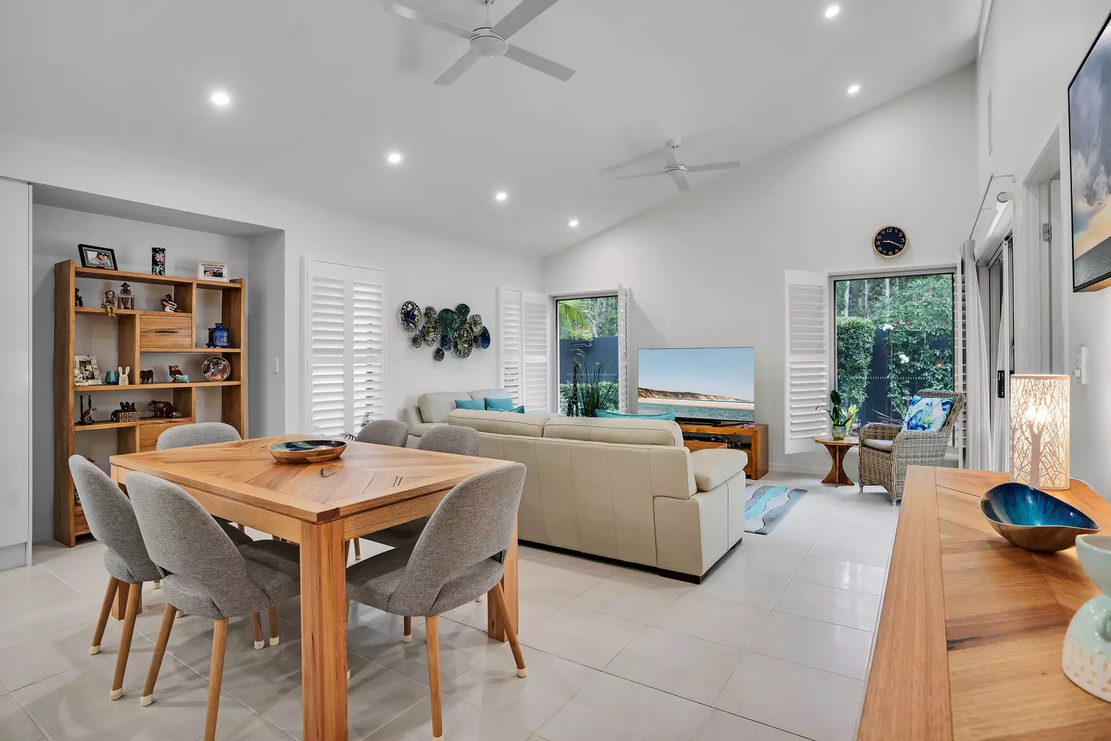 Manaboa by Palm Lake Resort