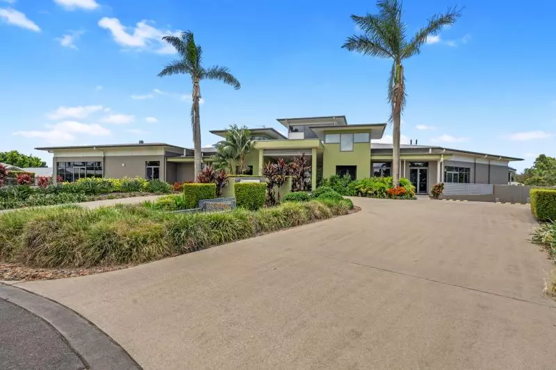 Tranquil Light-filled Lifestyle