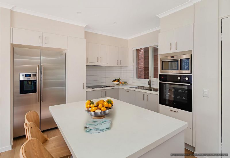 Over 55's 2 Bedroom, One Garage Upper Level Unit!