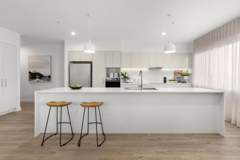 First-floor 2-bedroom corner apartment