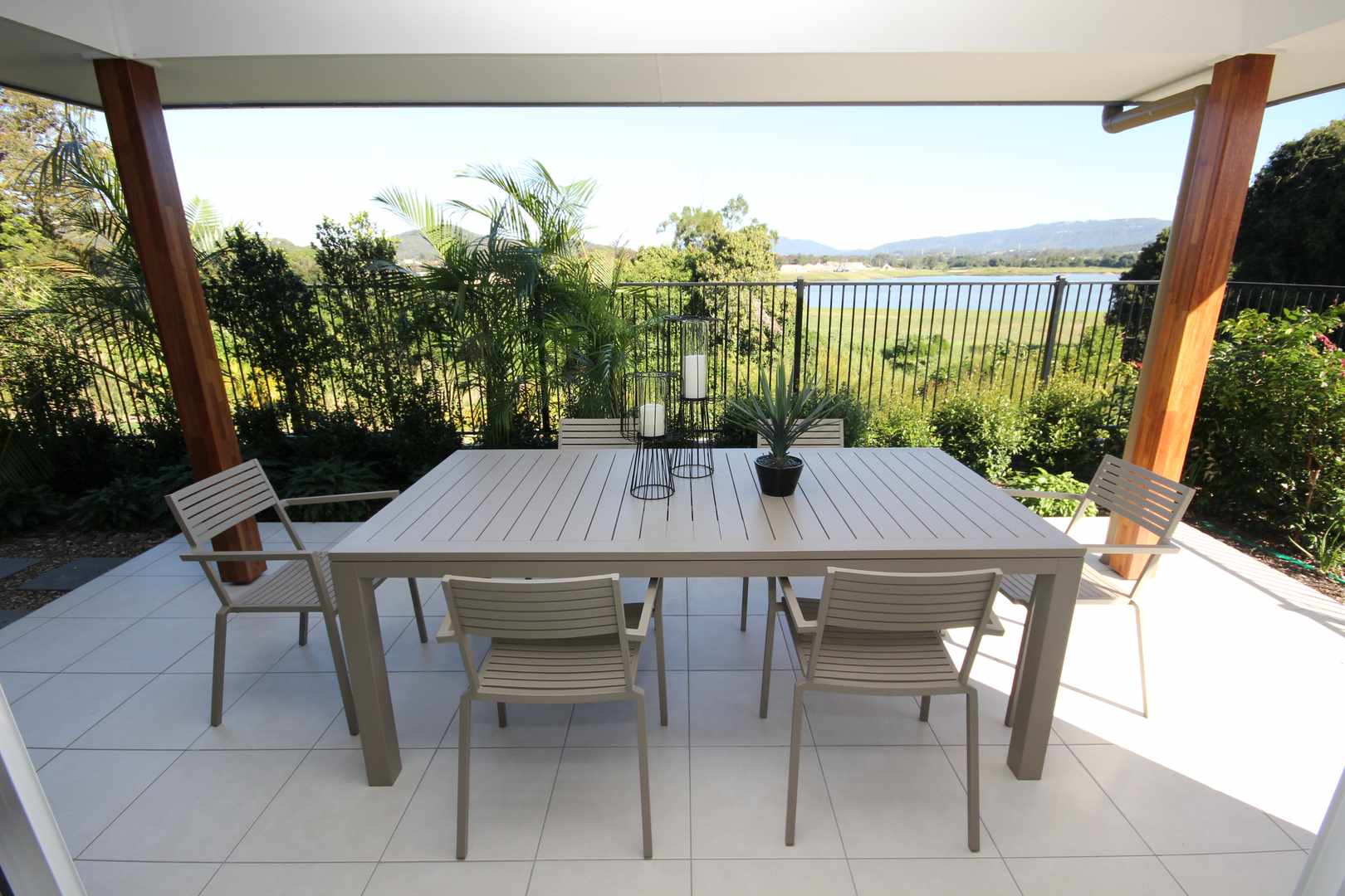  Modern Villas at the Foothills of the Gold Coast Hinterland
