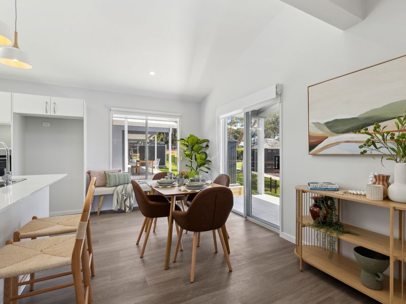 3 bedrooms & 2 bathrooms