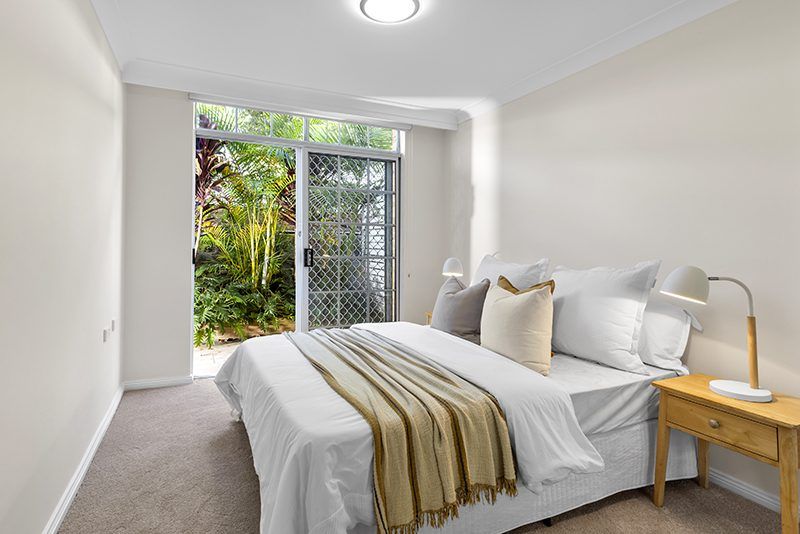 Ideally located, stylish ground floor unit near the Clubhouse.
