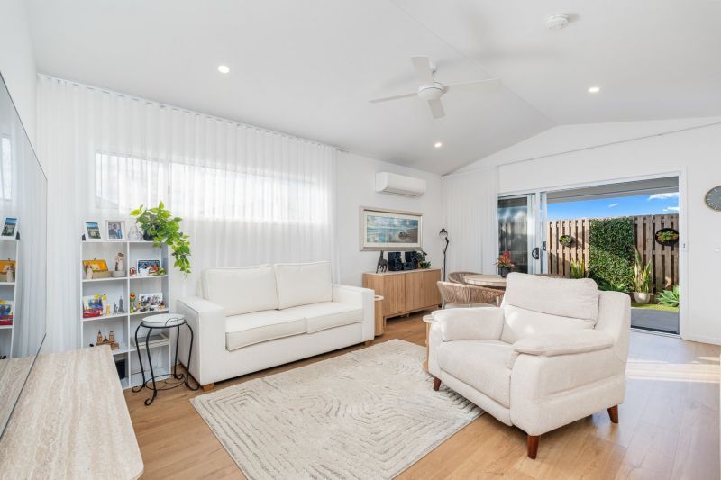 Spacious Beauty, Private Corner Location