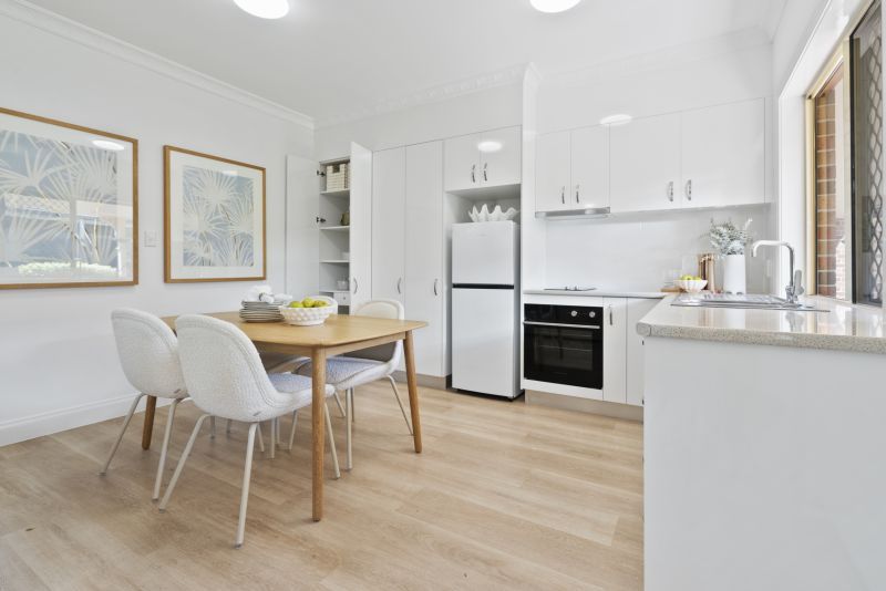 Open-plan one-bedroom apartment