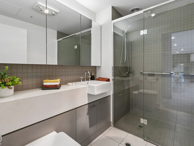 Renovated Bayside Living