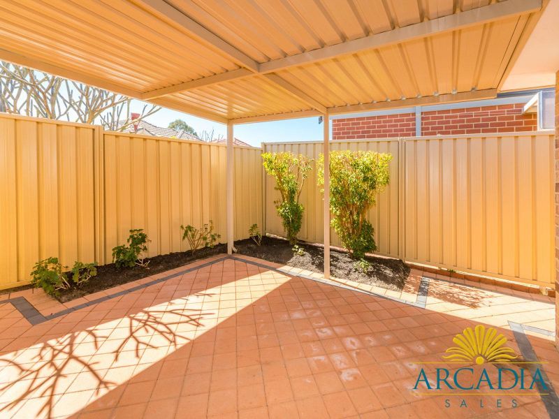 ARCADIA WATERS MANDURAH - Special Design 2 bedroom, Semi-Ensuite Bathroom