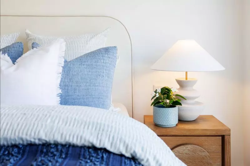 Beautifully positioned villa with golf course views