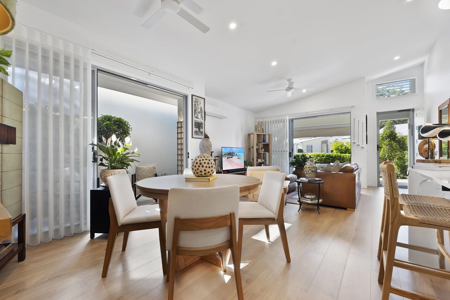 A Perfect Lifestyle Property to Treasure