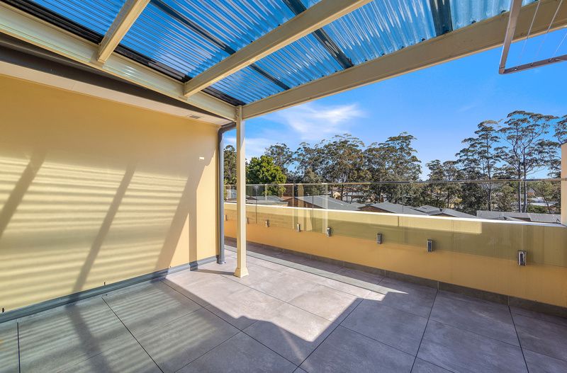 Bright, Private Villa with Study and Sunny Balcony