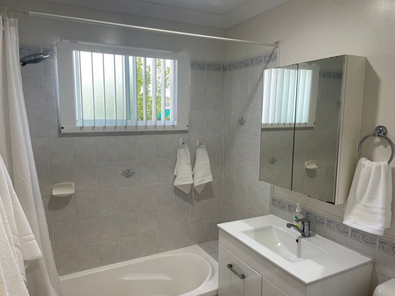 NEATLY RENOVATED 2-BEDROOM
