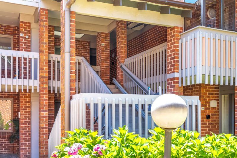 Over 55's - Leafy Views and Coastal Comfort!