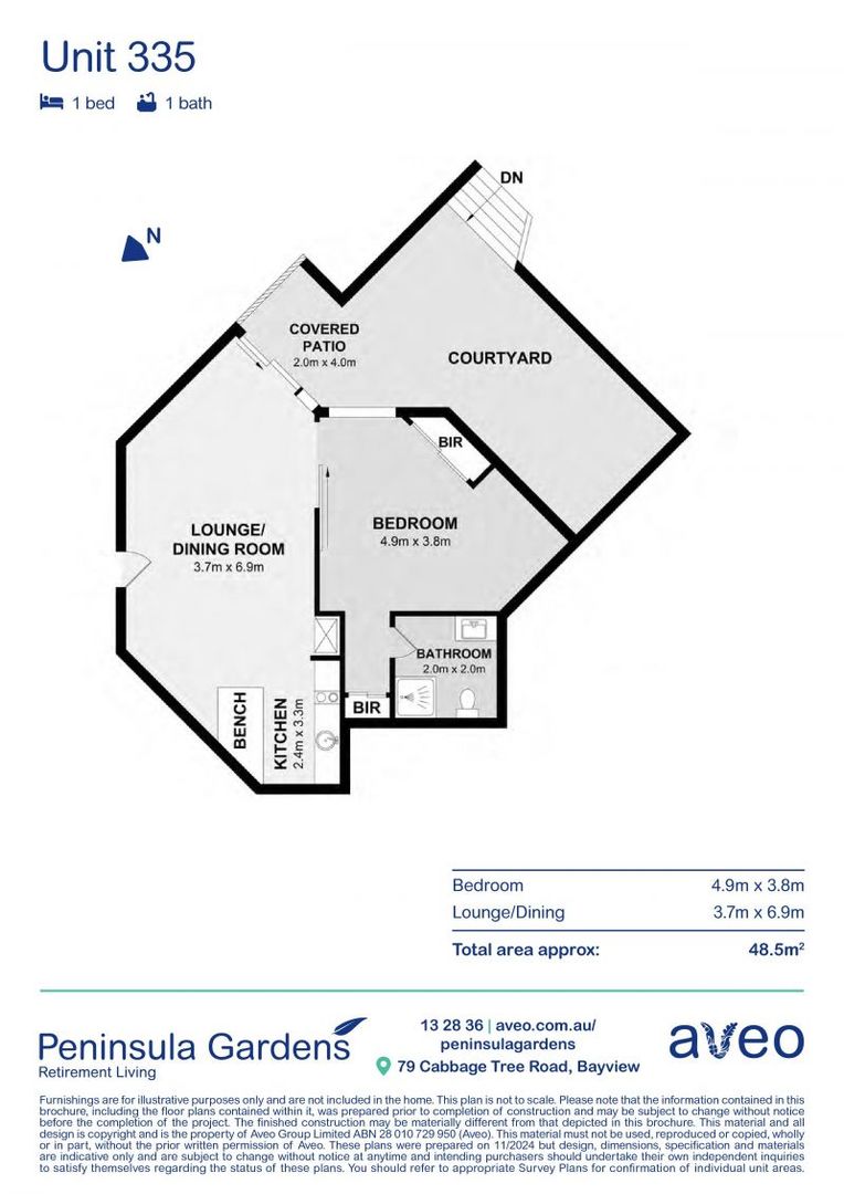 Easy access one-bedroom apartment with spacious courtyard