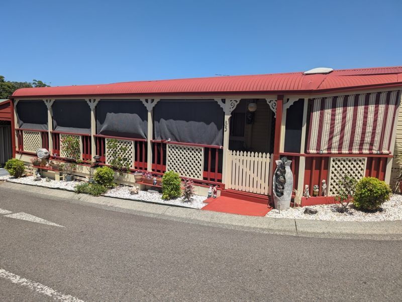 New to market home with 3 bedrooms