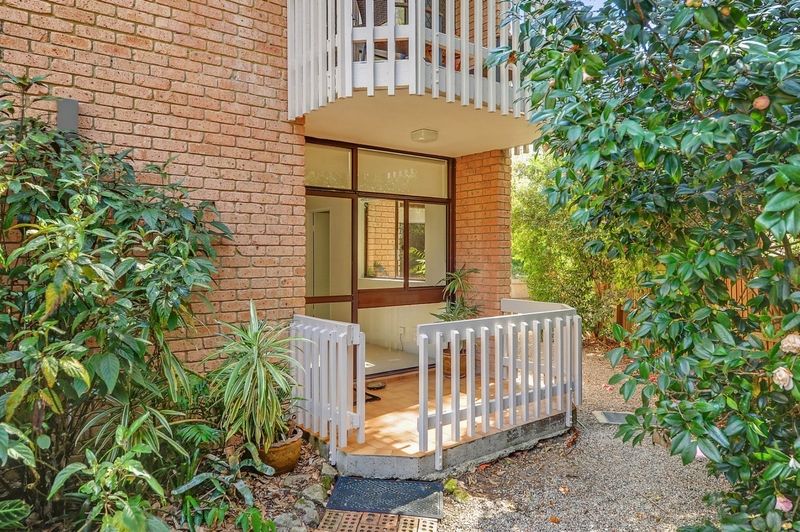 A private and quiet retreat awaits + bonus 2 years fee free! 