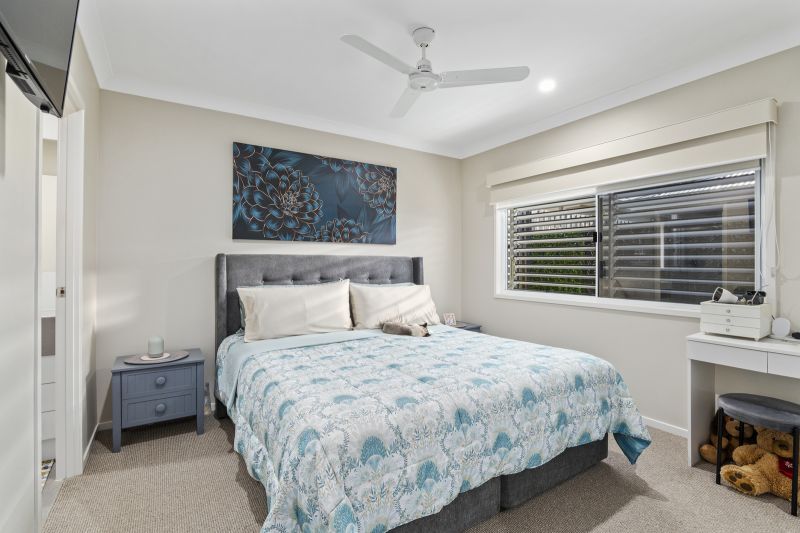 Fresh, Bright & Move In Ready!