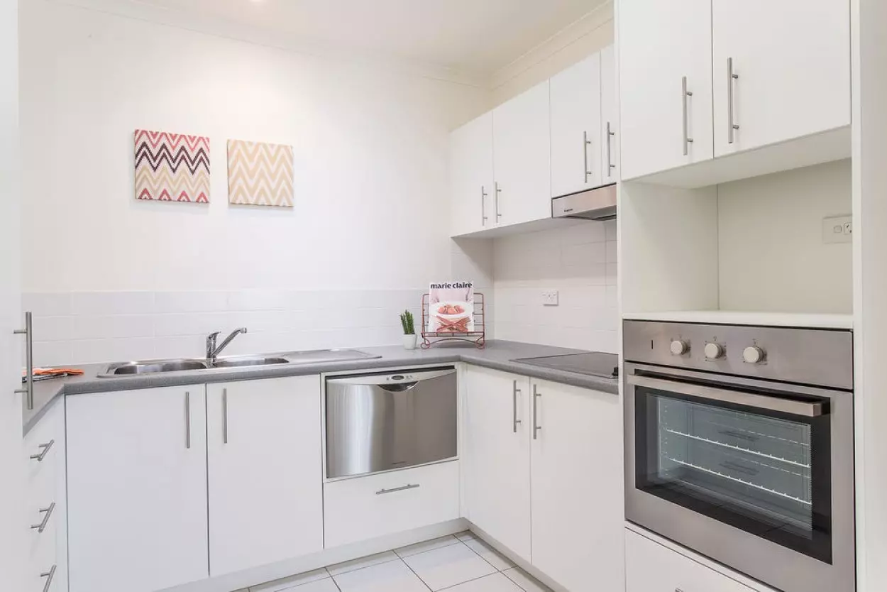 Oak Tree Retirement Village Boronia Heights - 2 Bed + 1 Bath Villa