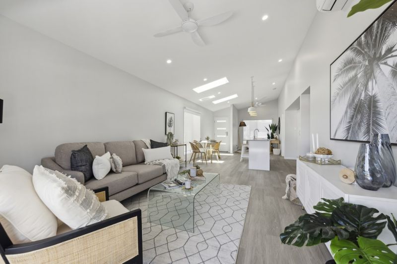 MOVE IN READY WITH MANY EXTRAS