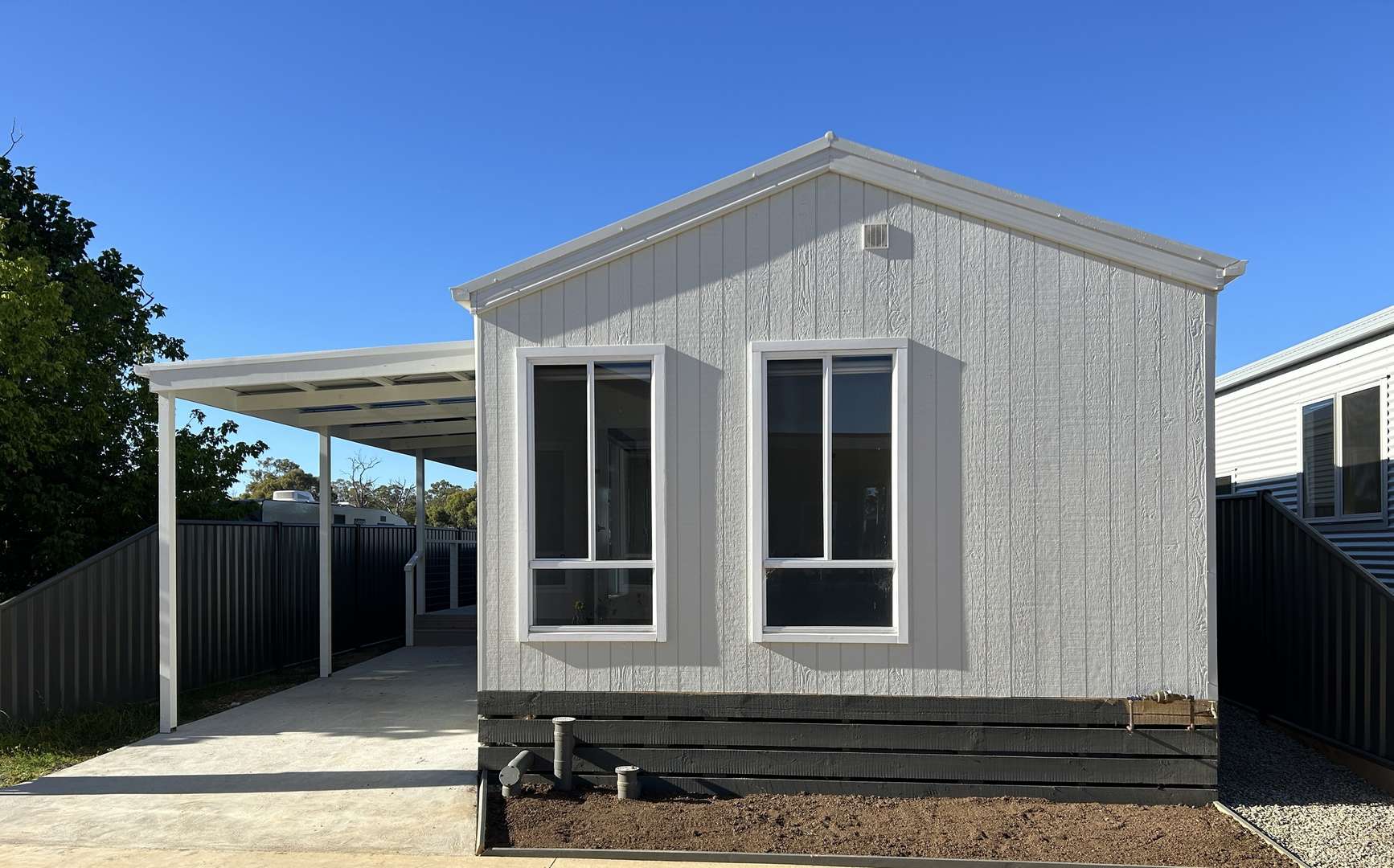 Nagambie Lifestyle Park - The Wattlebird