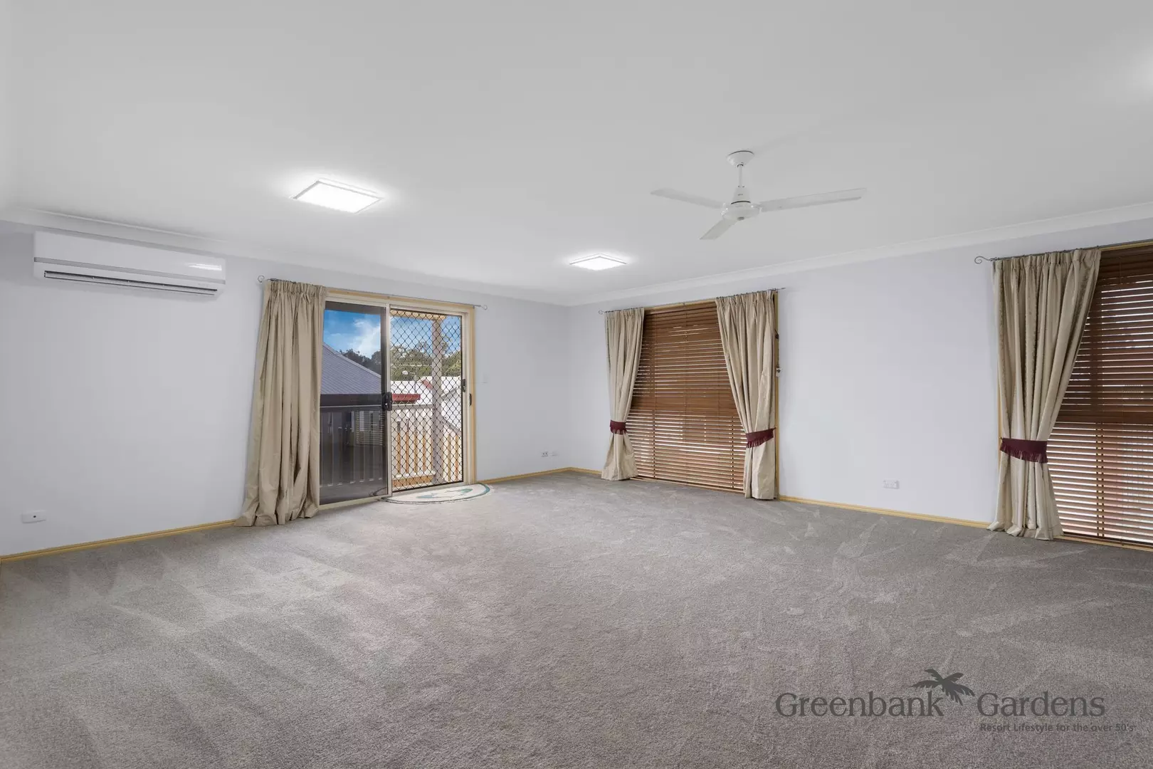 Elegant 3-Bedroom Residence in Over 50s Lifestyle Resort - GREENBANK GARDENS