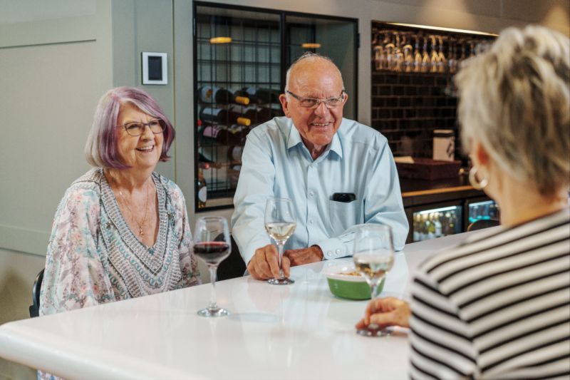 Spacious first-floor 1-bedroom with separate study area