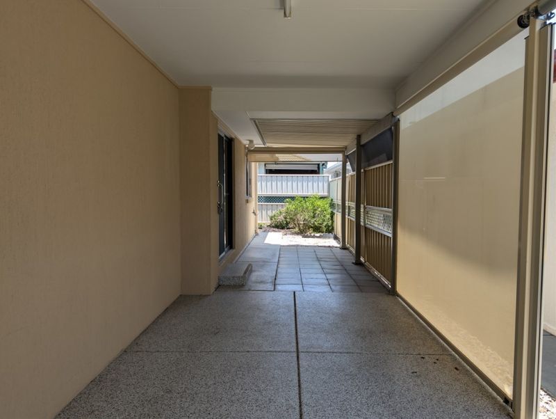 Relaxed Living in Regal Waters