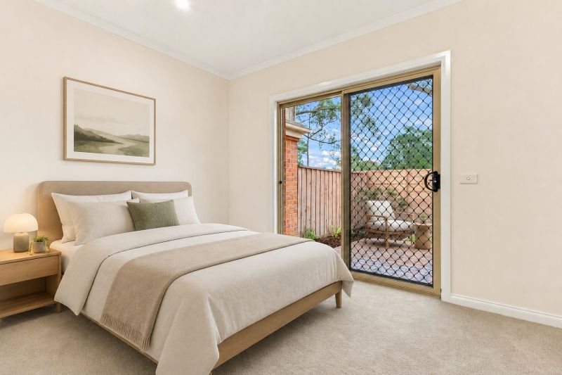 Updated, low-maintenance retirement living!