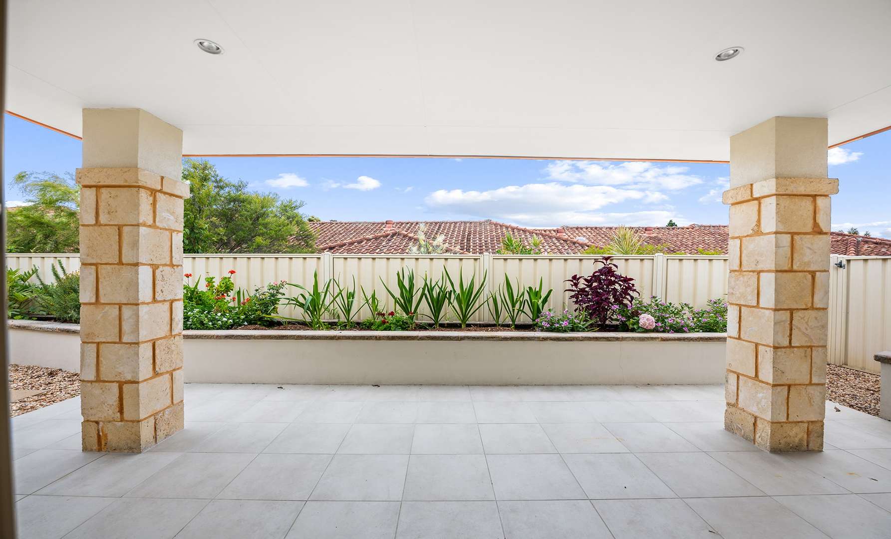 162/ 60 Endeavour Blvd, North Lakes