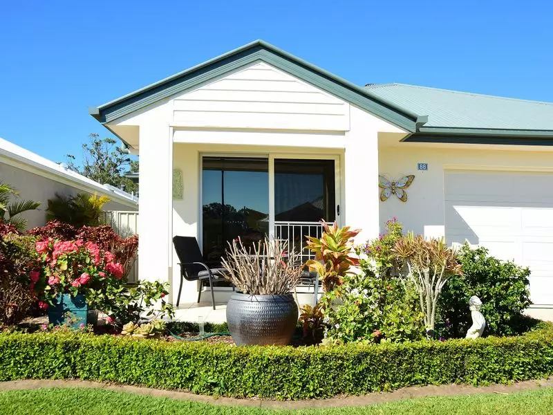 Sensational position with Lake views.