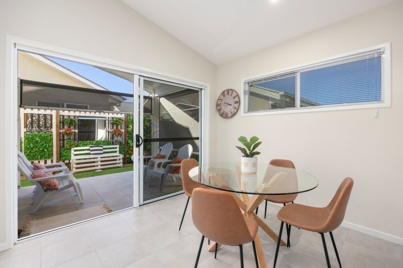 Well Presented Two Bedroom Home plus Study