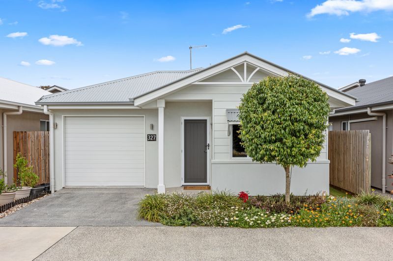 Stunning Alfresco - Effortless Living!