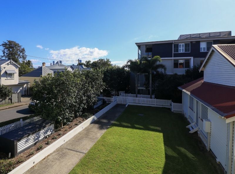 Spacious 3 Bedroom, 2 Bathroom Retirement Apartment in the Heart of Woolloongabba - St Luke's Green Retirement Village
