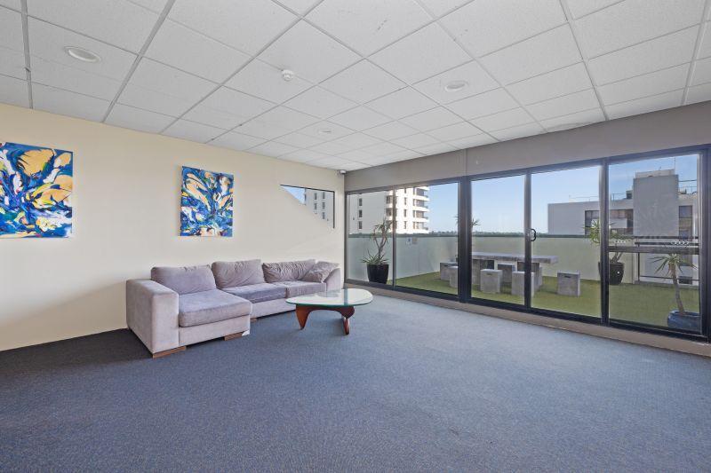 Central Spacious Living, with Resort-Style!