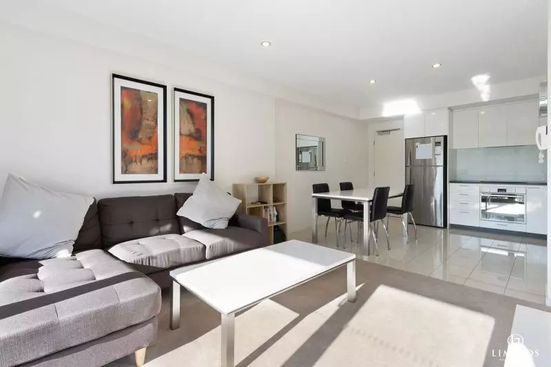 Lifestyle Investment On The City Fringe!