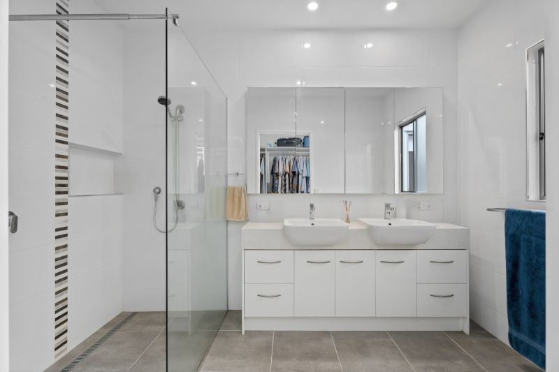 Site 91 - Established Crest Mare