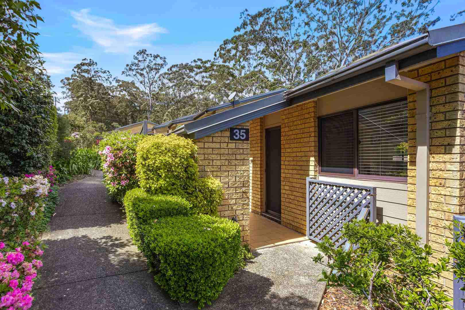Beautiful light filled Home with Balcony Views - Unit 35