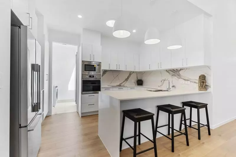 Stunning Modern Haven – Designed for Effortless Living