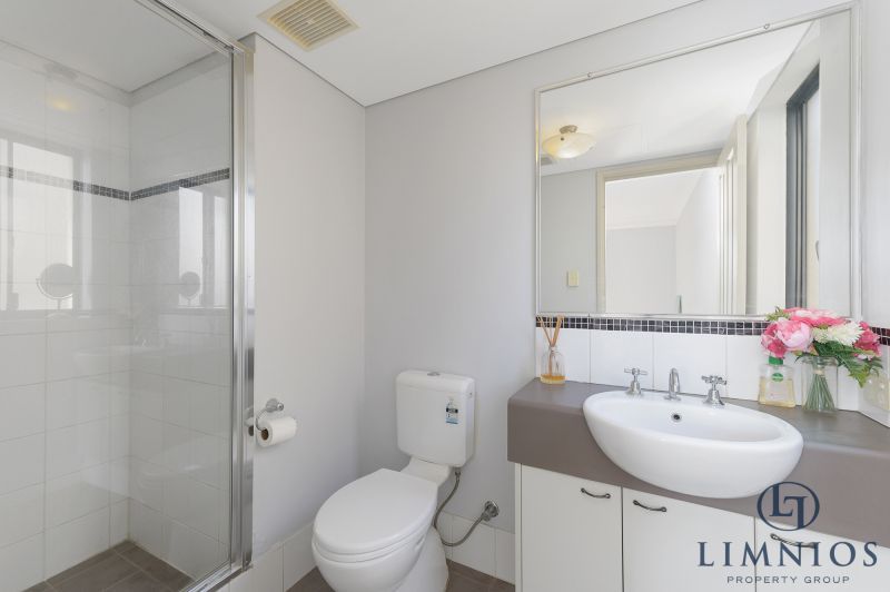 Under Offer!