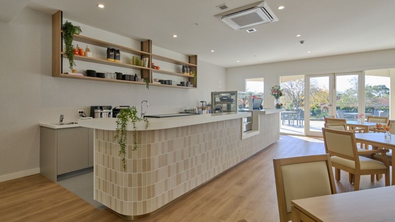 Newly refurbished 2-bedroom plus study villa