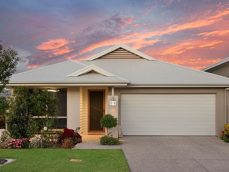 This Marengo home in an Award Winning Lifestyle Village ticks all the boxes.