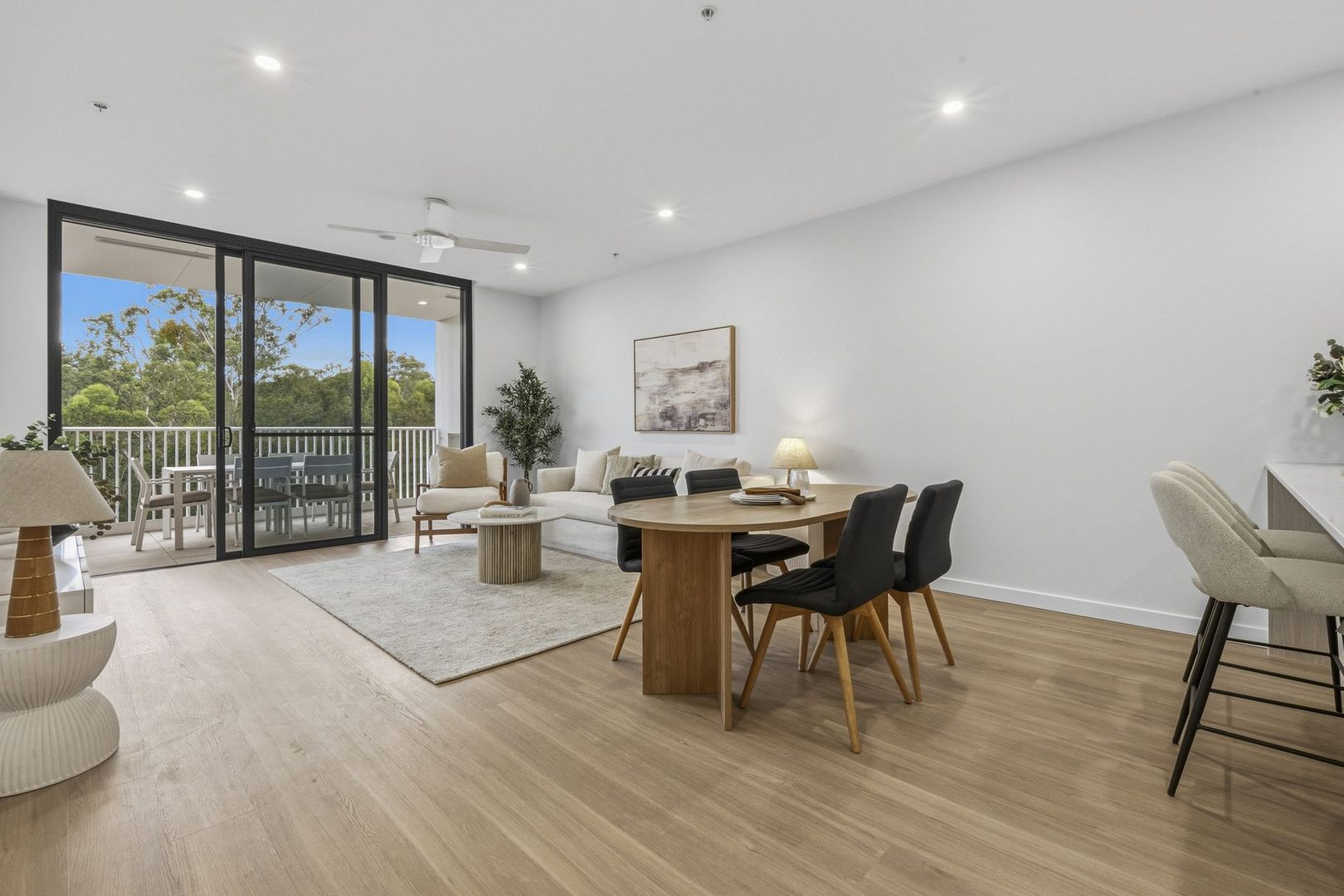 Spacious Entertainers Delight plus Media Room