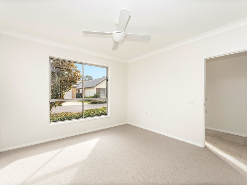 Bright Villa with Private Garden and Covered Alfresco