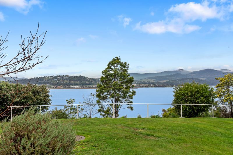 Level entry 2-bedroom villa with glimpses of the Derwent River
